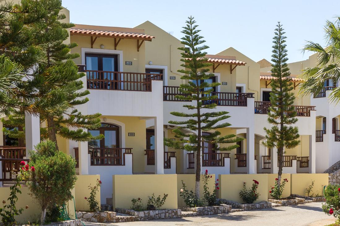 Langley Resort Almirida Bay Extérieur photo