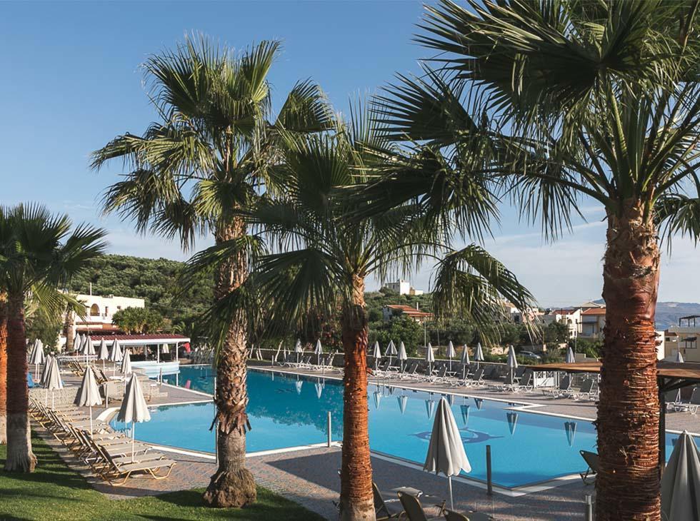 Langley Resort Almirida Bay Extérieur photo